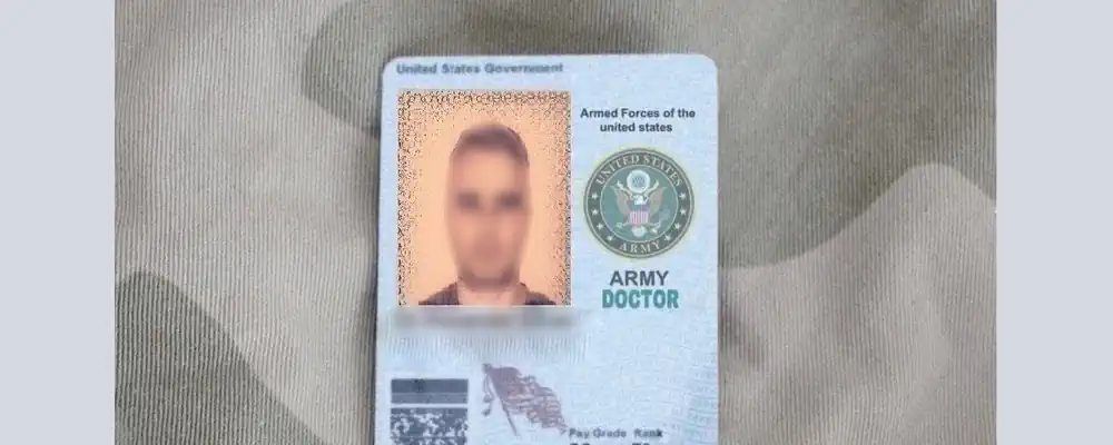 Gefälschte ID eines US Soldaten