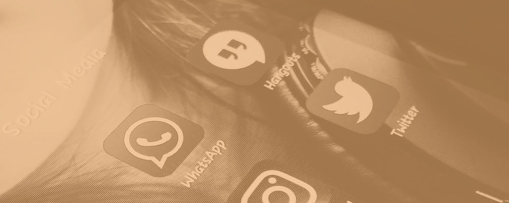 Betrüger benutzen beliebte Dienste wie WhatsApp oder Hangouts.