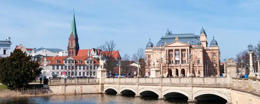 Detektive für Schwerin