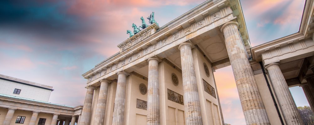 Поиск людей в Германии