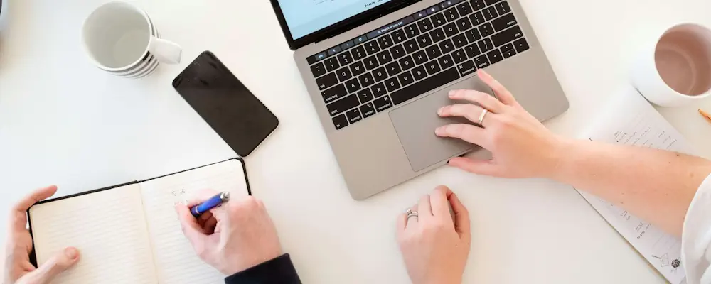 Detektive helfen, Online-Verleumdung zu beweisen